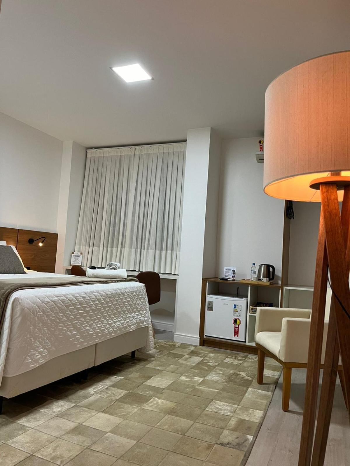 Zallon Hotel Executivo ラジェアド エクステリア 写真