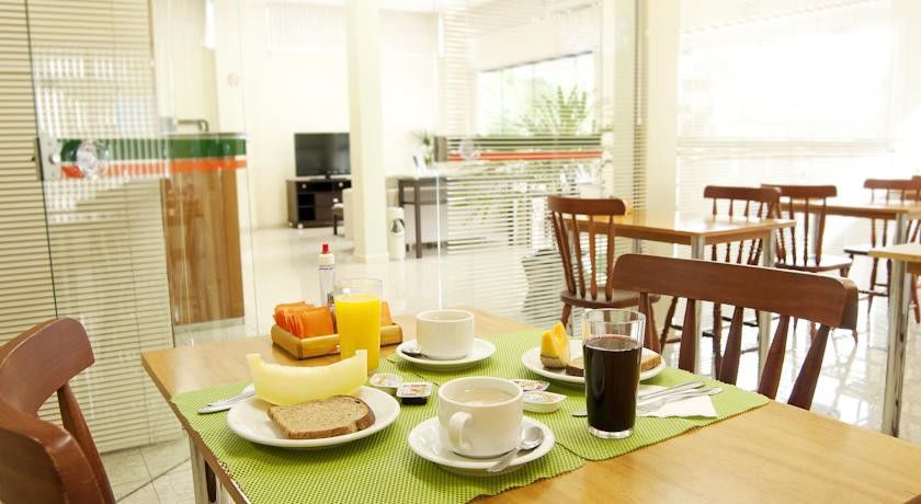 Zallon Hotel Executivo ラジェアド エクステリア 写真